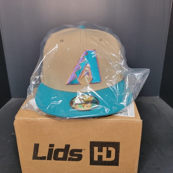 Lids HD Arizona Diamondbacks Classic Camel